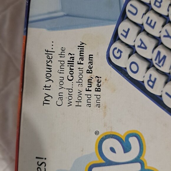 Parker Brothers "Boggle" The 3-Minute Word Search Game for Ages 8+ 1999 - Picture 10 of 11